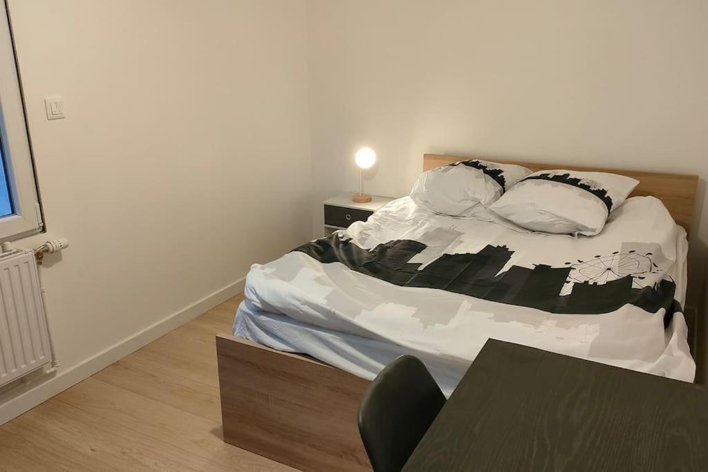 Appartement Cosy 2 Chambres Avec Jardin Les Ponts-de-Cé Esterno foto